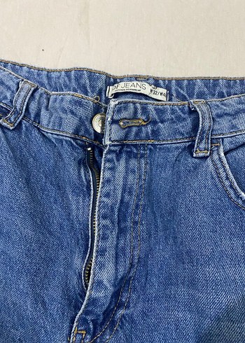 Kadın Mavi Rahat Kesim Mini Kot Şort - Görsel 2