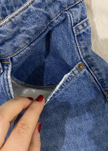 Kadın Mavi Rahat Kesim Mini Kot Şort - Görsel 4