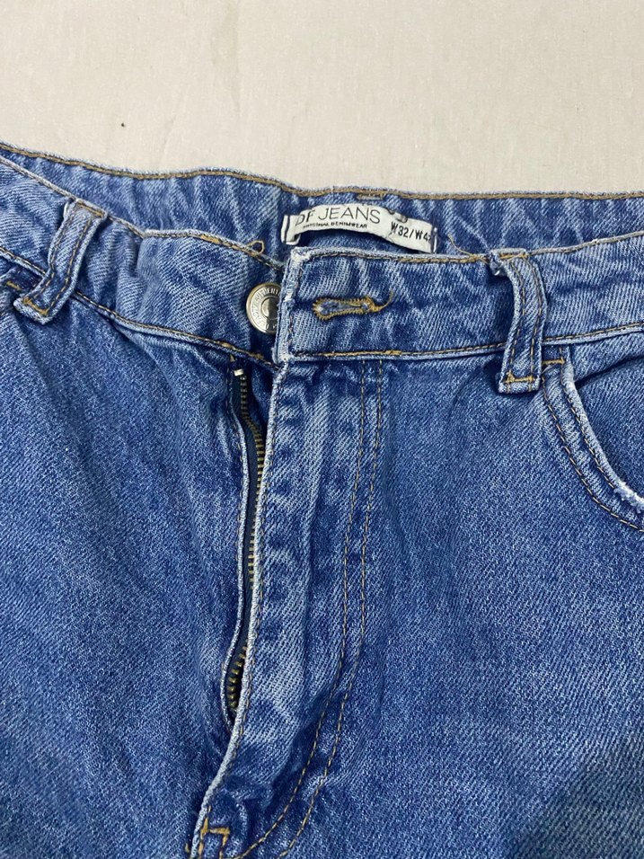 Kadın Mavi Rahat Kesim Mini Kot Şort - Görsel 2