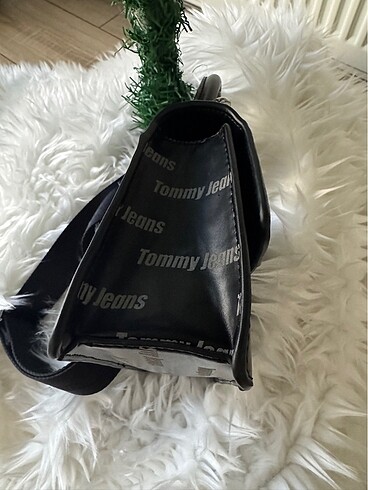 Beden siyah Renk Tommy hilfiger çanta