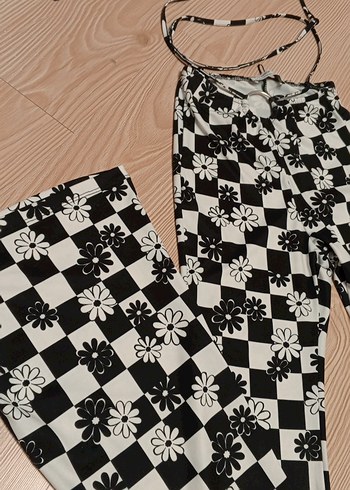 Bershka Kareli ispanyol Paça Kadın Pantolon