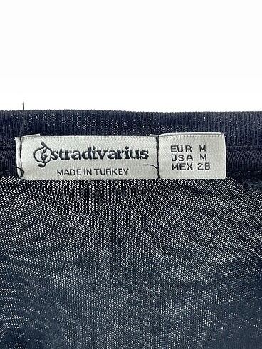 m Beden siyah Renk Stradivarius Bluz %70 İndirimli.