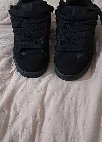 38 Beden siyah Renk Dc shoes court graffik siyah orjinal
