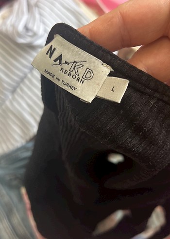 Tek Omuz Siyah Mini Crop Top - Görsel 2