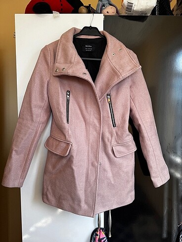 Bershka kaban 34 beden