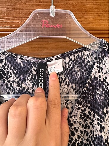 xs Beden gri Renk H&M X sMall bluz iki kere giyildi sıfırdan farksız