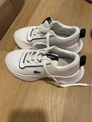 28 Beden Orjinal lacoste ayakkabı