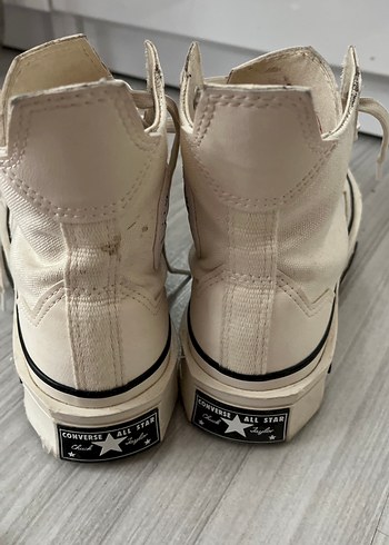 36,5 Beden beyaz Renk ORİJİNAL CONVERSE