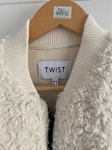 Twist Twist
