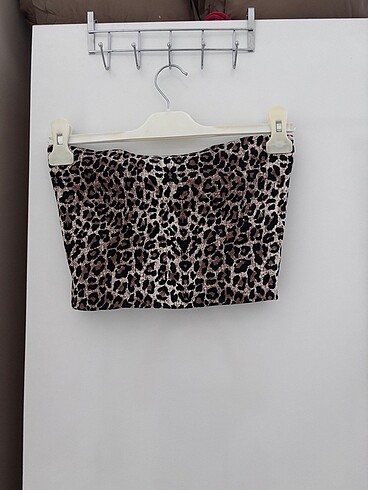 Leopar büstiyer