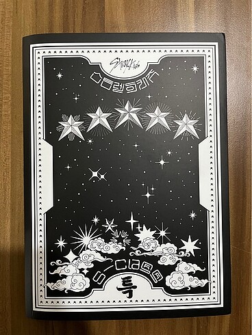 Stray Kids 5 Star albüm poster ve pcler dahil