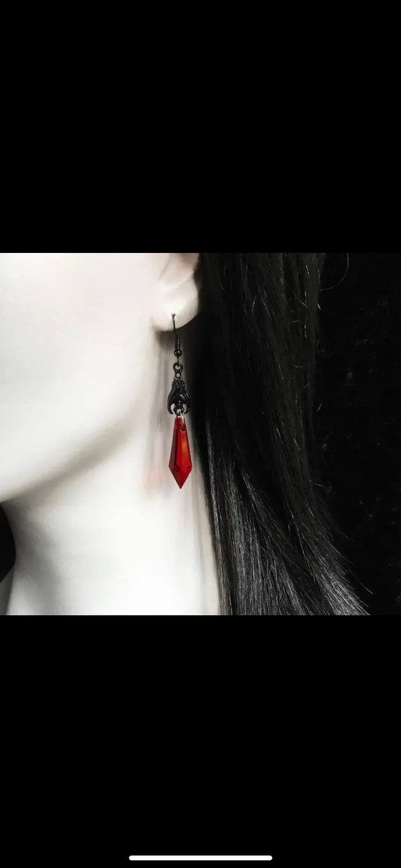 Kırmızı Gotik Boncuklu Midi Küpe - Görsel 2