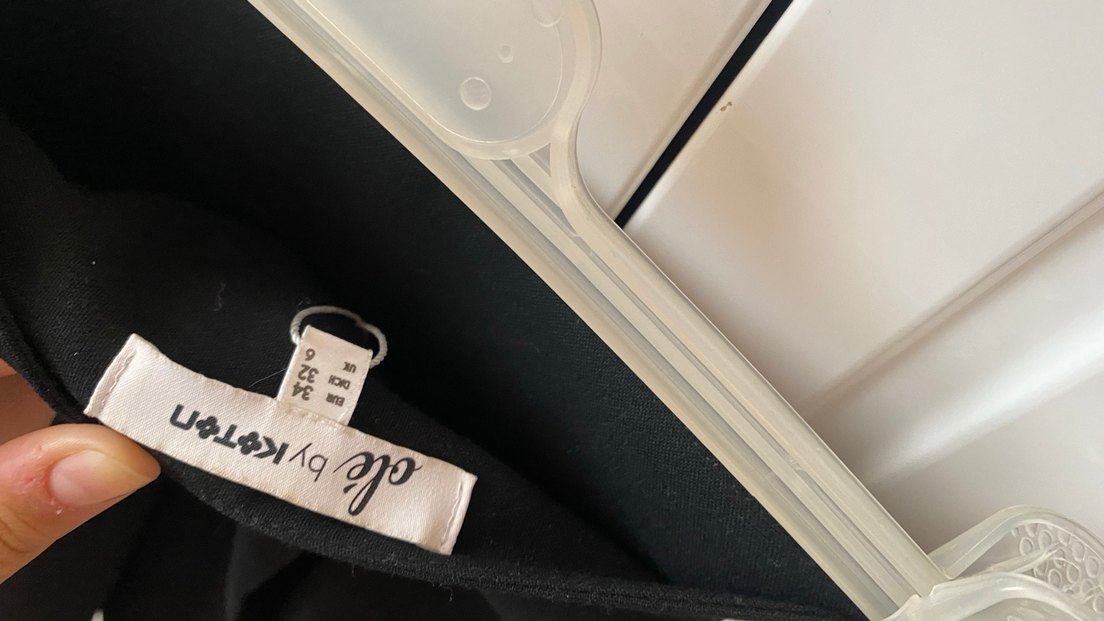 Siyah Pileli Midi Kadın Etek yüksek bel - Görsel 4