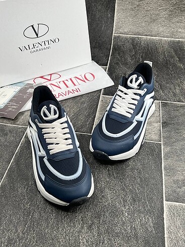 Valentino Valentino