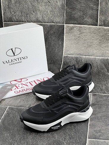 tek ebat Beden Valentino