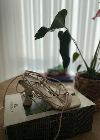 Bej kalın Topuklu Kadın Sandalet - Görsel 4