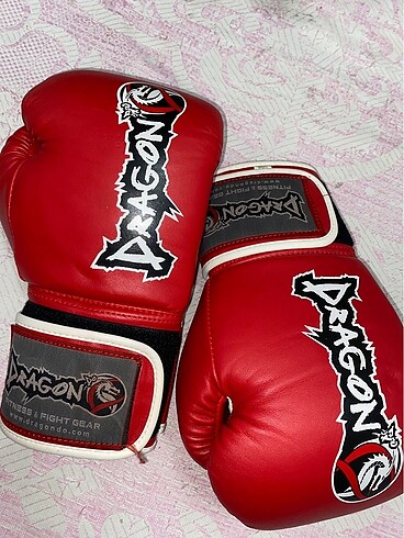 Box eldiveni