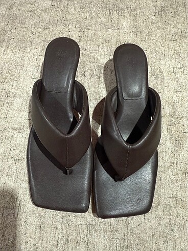 H&M sandalet