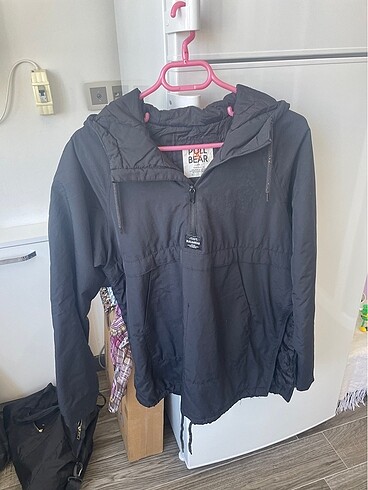 Pull and Bear Yağmurluk