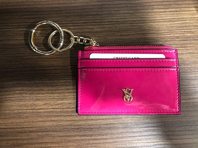 Pembe kartlık cüzdan