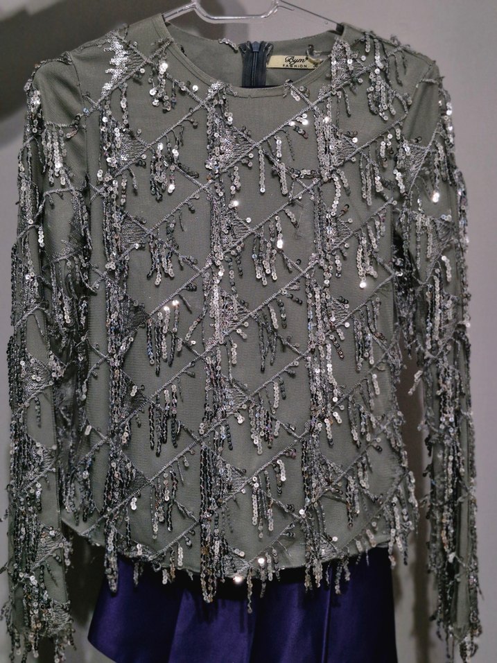 Pul İşlemeli Uzun Gri Kadın Elbise - Görsel 3