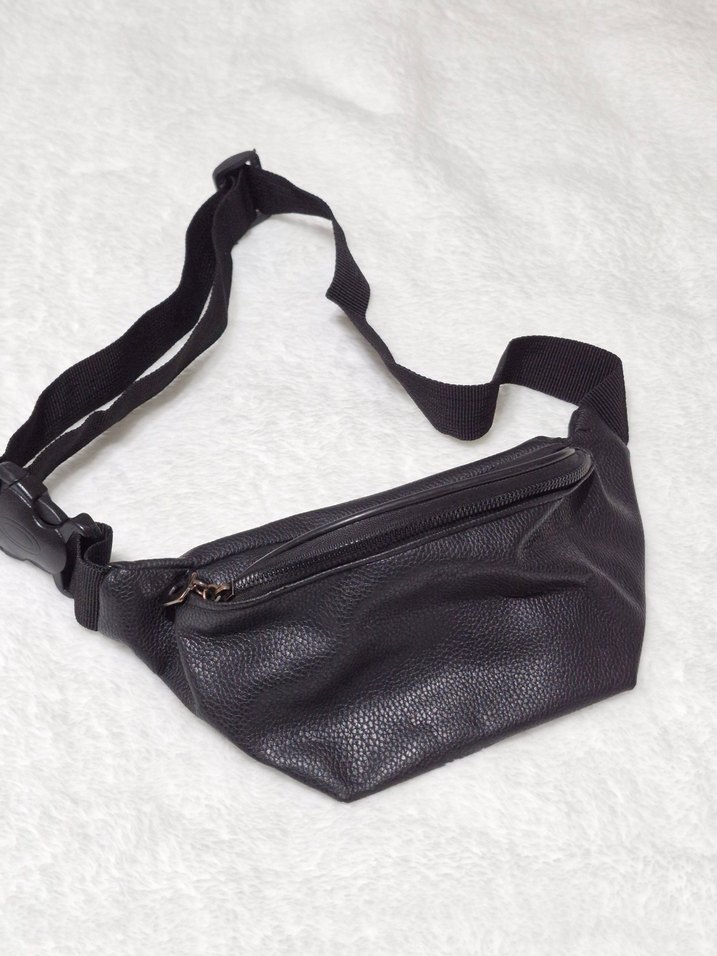 Siyah Deri Kadın Bel Çantası - Görsel 2