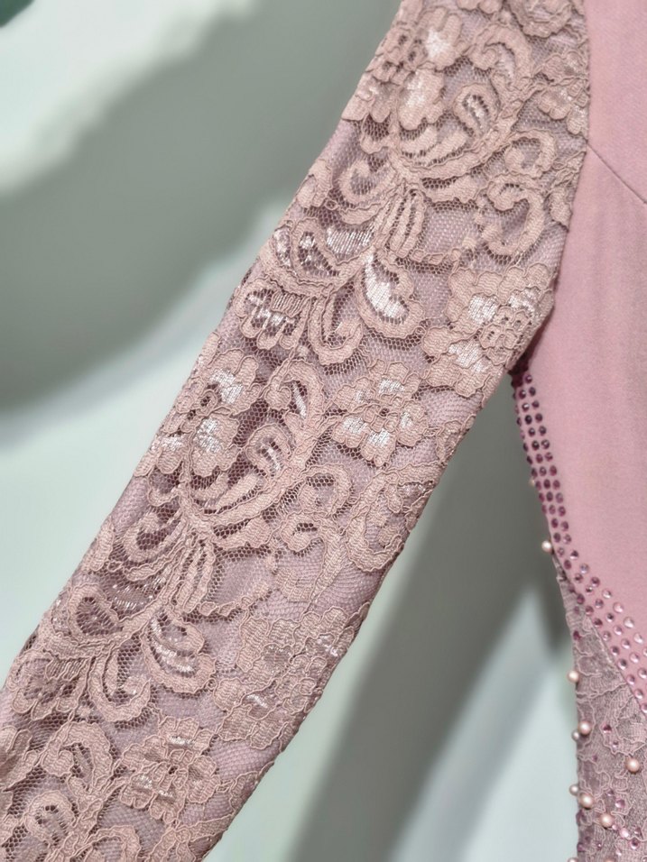 İnci İşlemeli Uzun Mor Abiye Elbise - Görsel 4