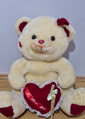 Kırmızı Kalpli Beyaz Peluş Ayıcık - Görsel 2