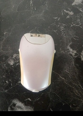 Beyaz ve pastel renkli Braun epilatör - Görsel 2