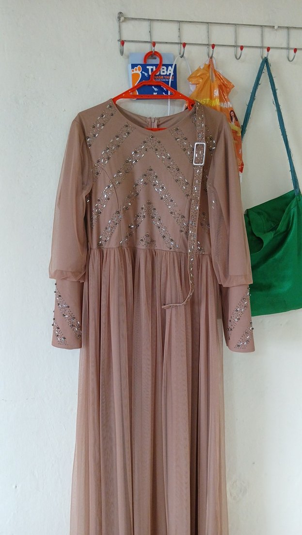 Bej Uzun Abiye Elbise - Görsel 3