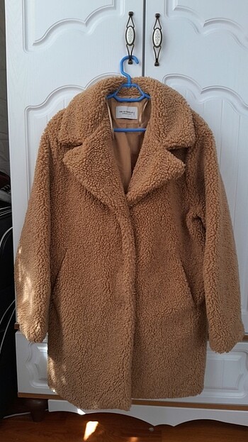 the outerwear c&a peluş kaban 