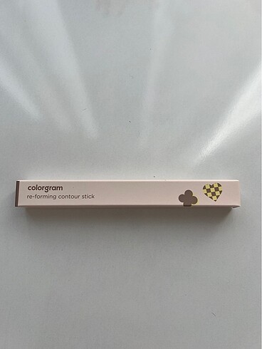 Colorgram re-forming contour stick