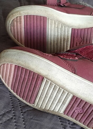 24 Beden bordo Renk Walkx Kids marka 24 numara bot