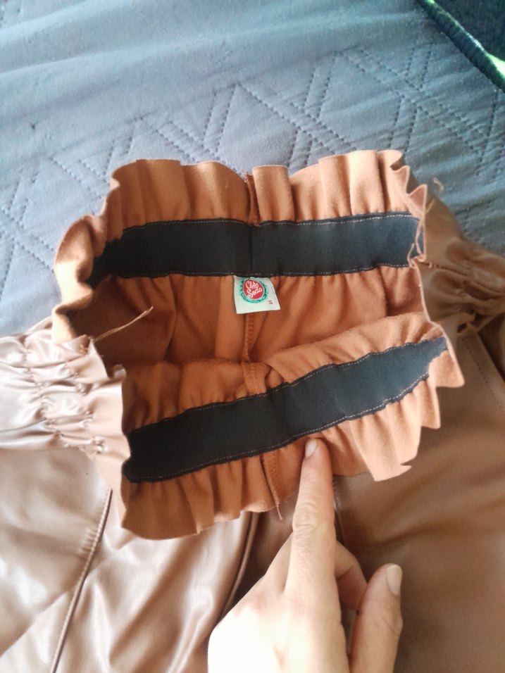 Bej Kadın Deri Mini Şort - Görsel 3