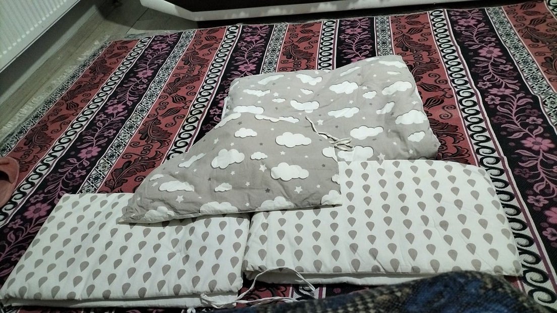 Gri Bulut ve Damla Desenli Çocuk Uyku Seti - Görsel 4