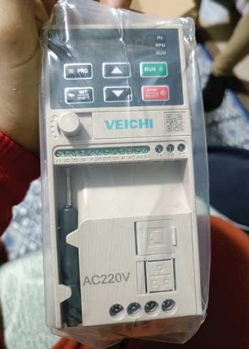 Veichi Beyaz Endüstriyel Kontrol Ünitesi - Görsel 9