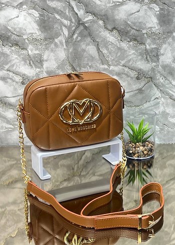 Love Moschino Love Moschino Kadın Deri Omuz Çantası