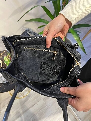 Marc by Marc Jacobs MARC JACOBS TOTE BAG