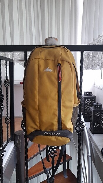 Decathlon Quechua Sarı Renk 20 litre Unisex Sırt Çantası