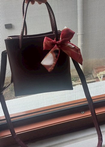 Bordo Deri Kadın El Çantası Fiyonk Detaylı - Görsel 7