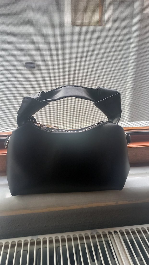 Zincir Detaylı Siyah Deri Kadın Çanta - Görsel 2