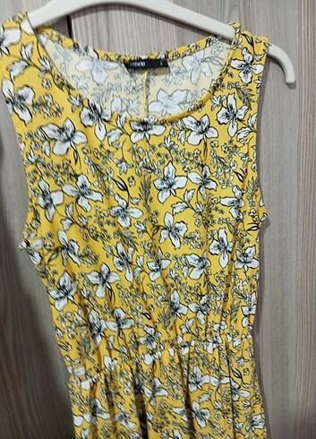 Çiçekli yazlık elbise  - Görsel 4