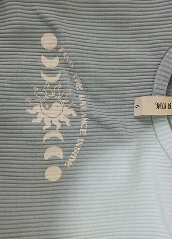 Yanları bağlamalı büzgülü crop - Görsel 3