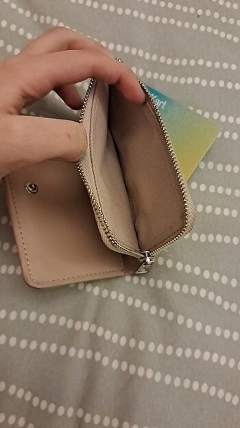 Beden çeşitli Renk Bershka Pembe Cüzdan.
