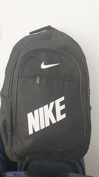 Nike okul çantası