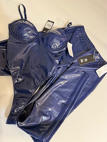 xs Beden Beyonce IVY Park LATEX