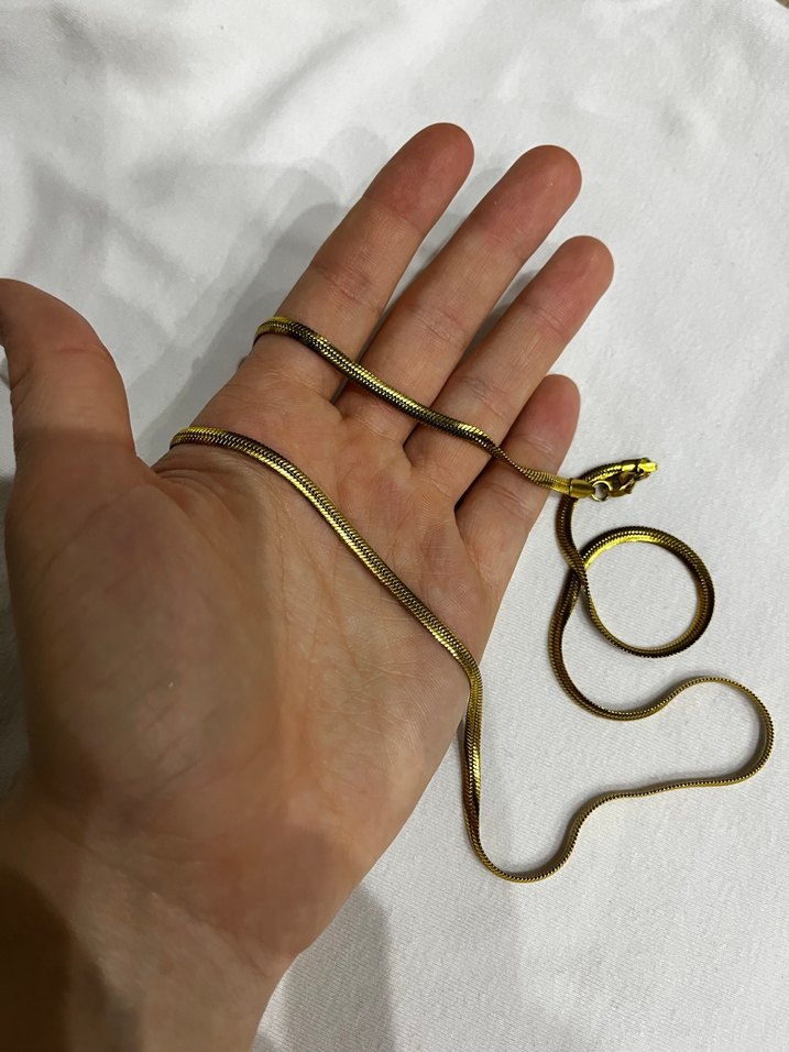 Altın Renkli GOLD KARARMAZ Yılan Desenli Uzun Kadın Kolyesi - Görsel 4