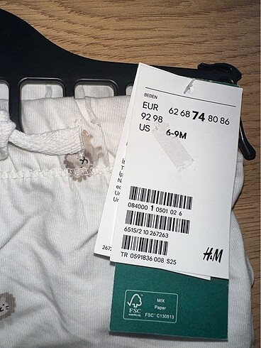 H&M H&M şort 6-9 ay