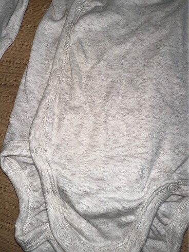 6 Ay Beden camel Renk H&M body 4-6 ay