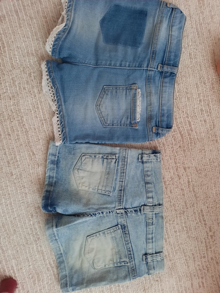 Nakışlı Düğmeli Kız Kot Şort - Görsel 2